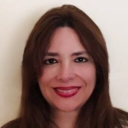 vania caravalho picture